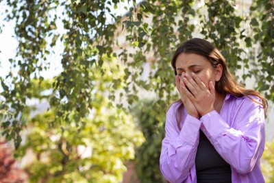 Felismerés és kezelés: a tavaszi allergia tünetei